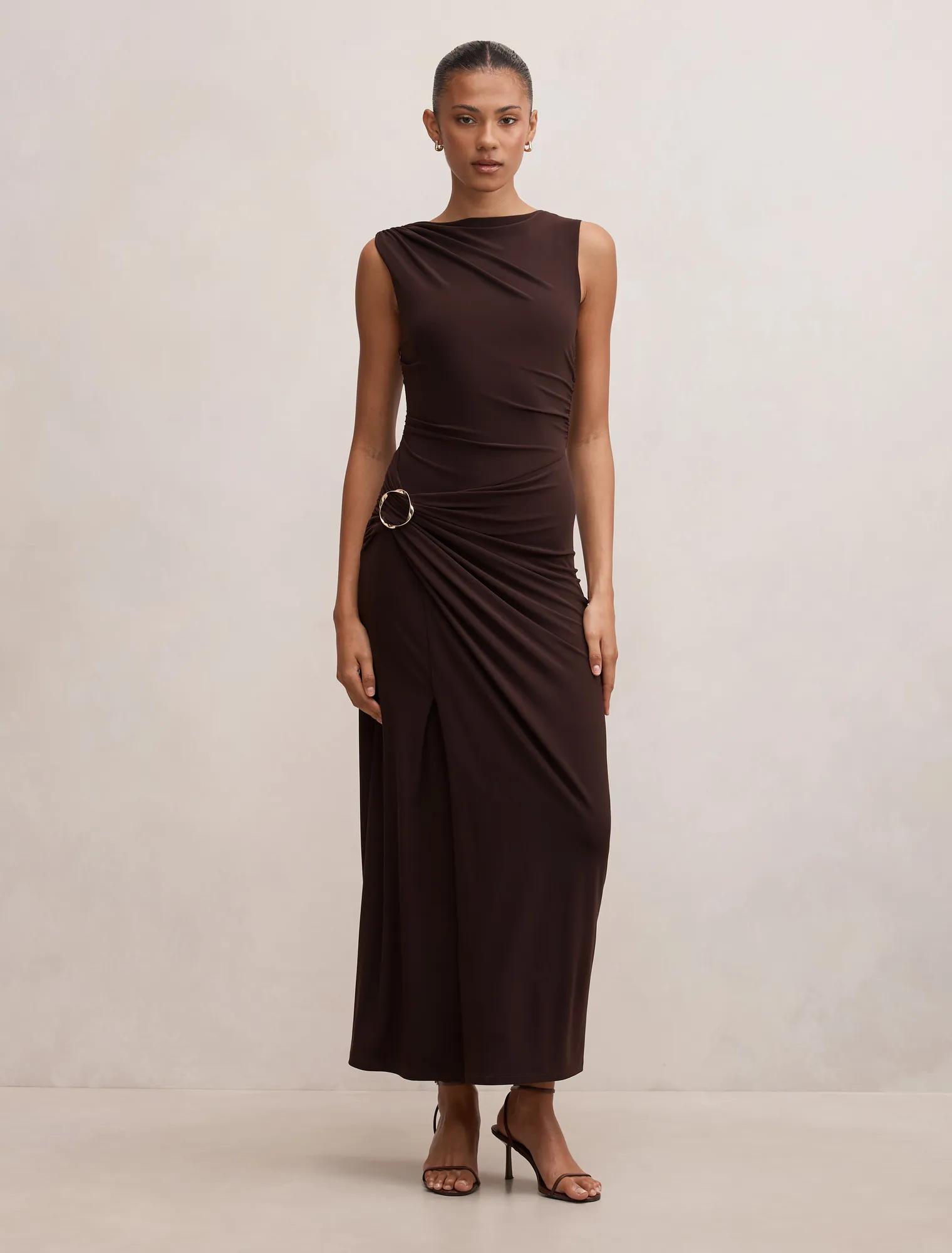 casual wedding guest dresses for fall & Outfits size features are Backyard Wedding What To Wear