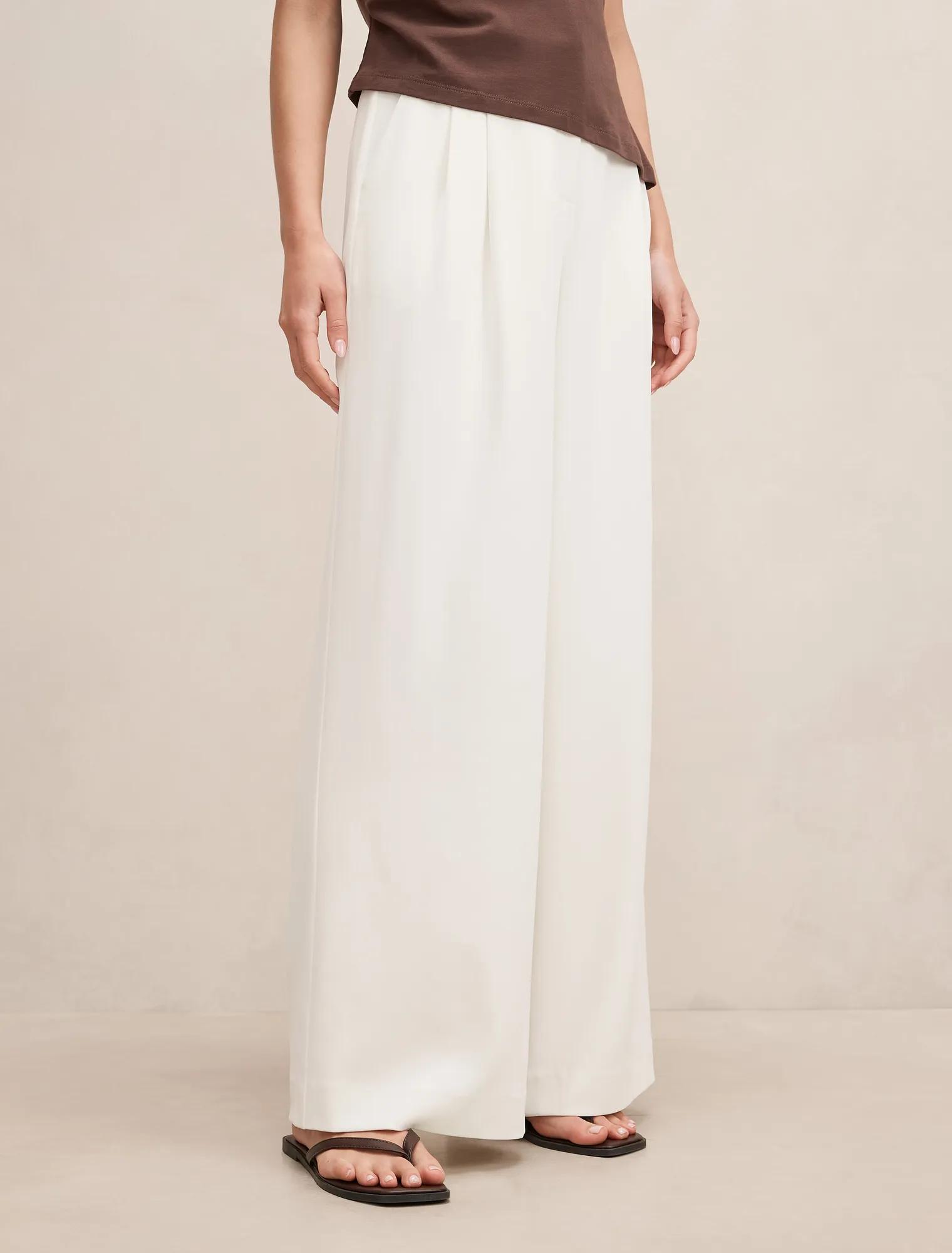 Annabelle Pleated Palazzo Pants