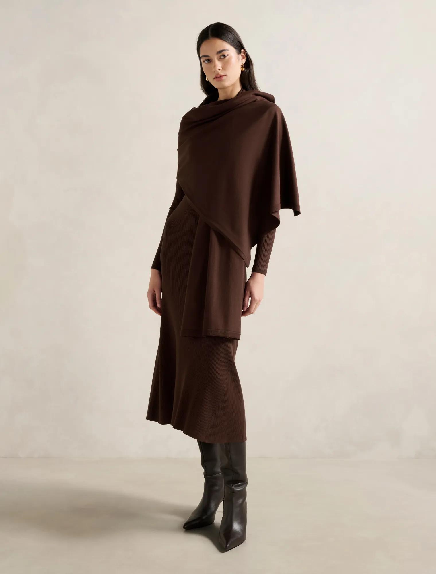 Amelie A-Line Knitted Scarf Set