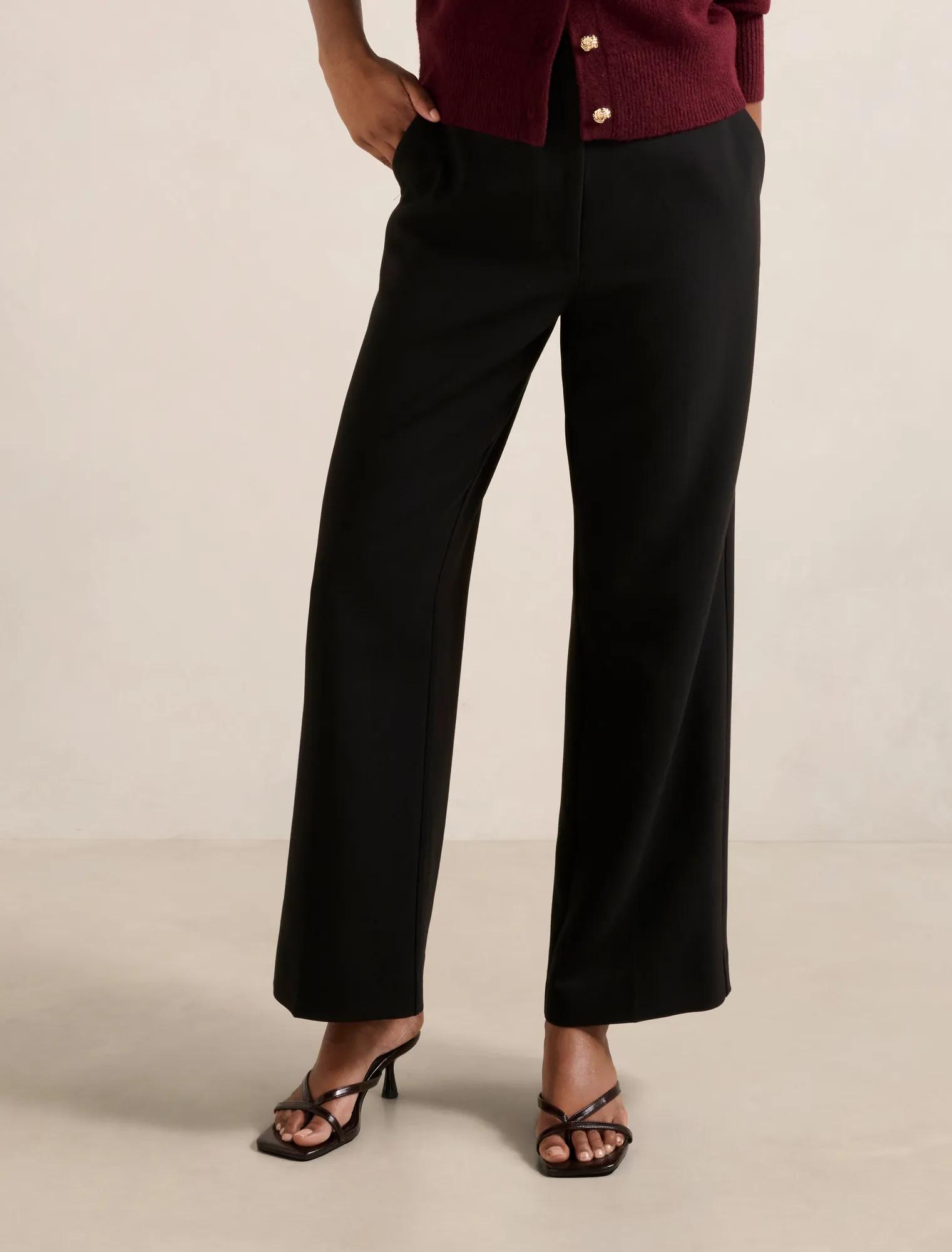 Women's Pants | Cigarette & Tailored Pants | Forever New Women's Pants | Cigarette & Tailored Pants | Forever New