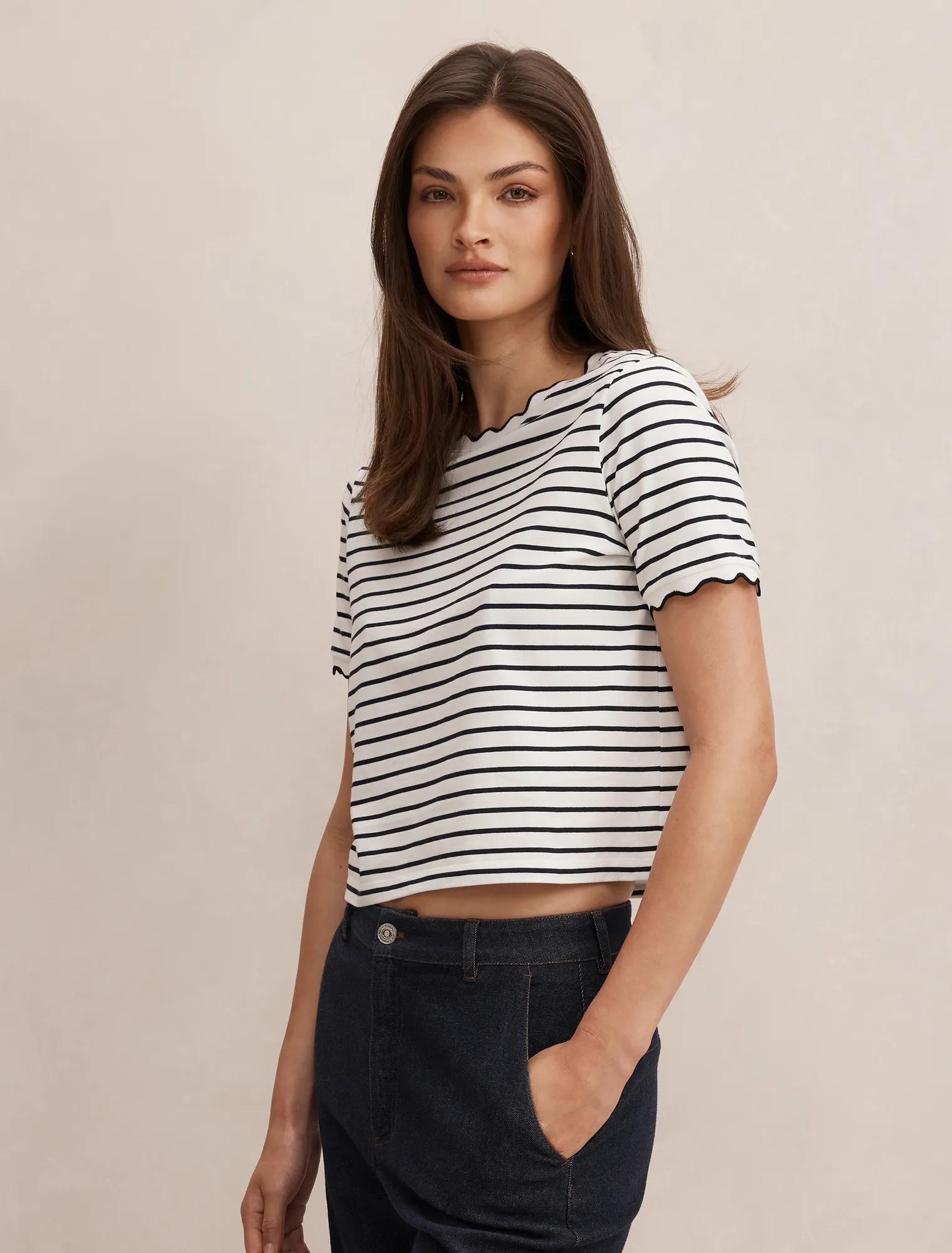 Dolly Stripe Scallop Tee