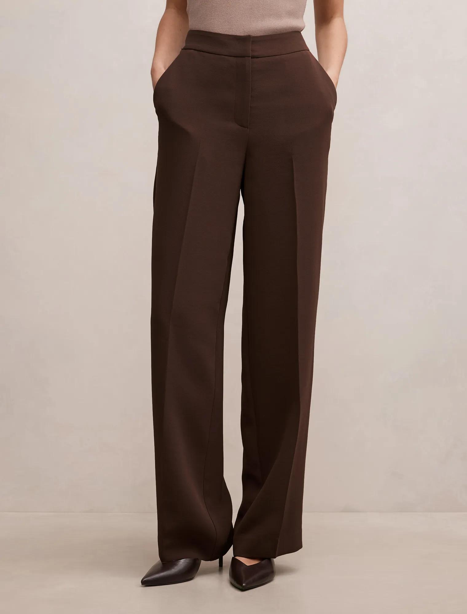 Forever New Women's Dani Straight Leg Trousers in Chocolate Mousse, Size 14 Polyester