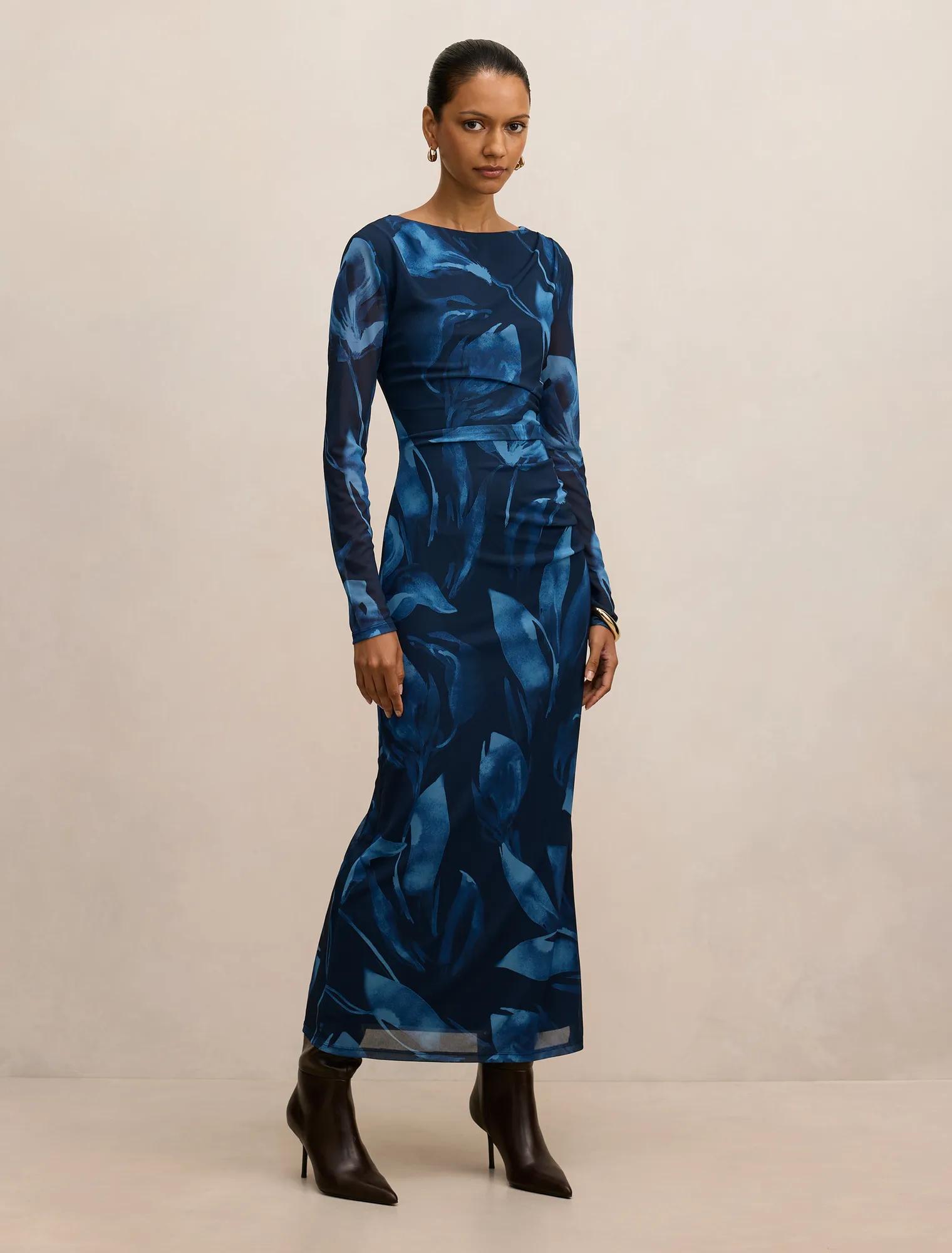 Long Sleeve Dresses for Women - Maxi, Midi Long Sleeve Dresses | Forever New