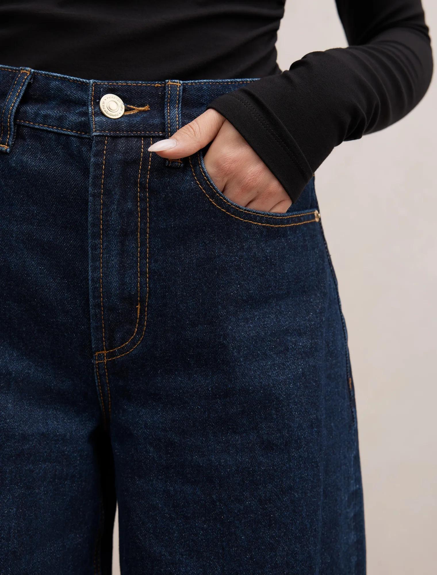 Emma Mid Rise Barrel Jean